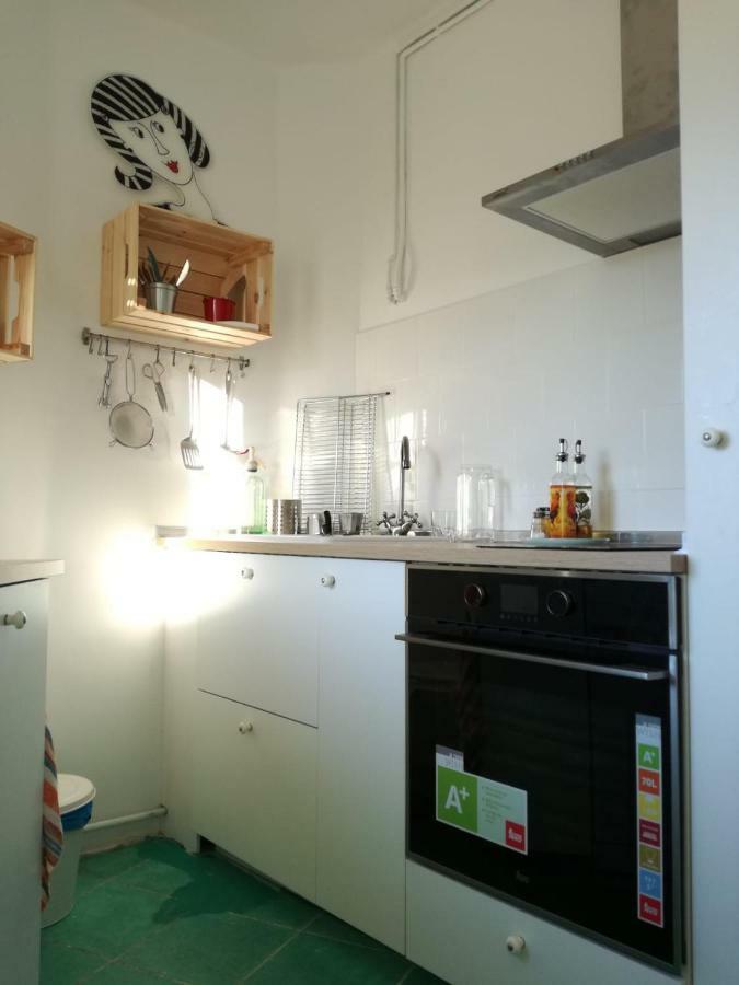 Casa Oroela Apartment Хака Екстериор снимка